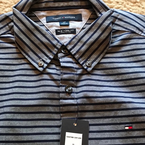 Tommy Hilfiger Other - Tommy Hilfiger Button Down